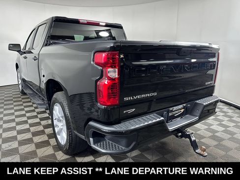 Used 2024 Chevrolet Silverado 1500 Custom RWD image 3