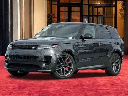 Used 2024 Land Rover Range Rover Sport Dynamic SE image 2