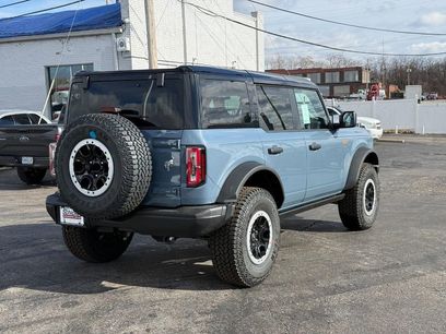 New 2025 Ford Bronco Badlands w/ Sasquatch Package