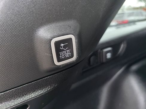 Used 2023 Jeep Grand Cherokee Altitude image 25