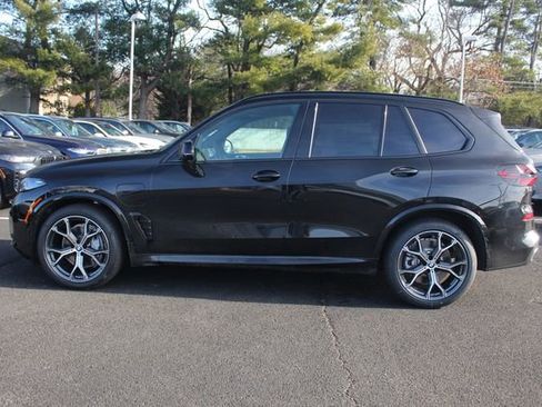 New 2026 BMW X5 xDrive50e w/ M Sport Package image 4