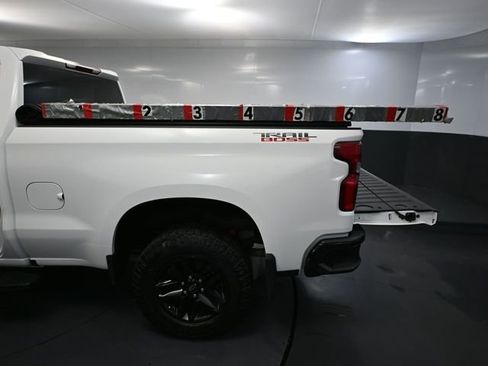 Used 2021 Chevrolet Silverado 1500 LT Trail Boss w/ Bed Protection Package AWD/4WD image 44