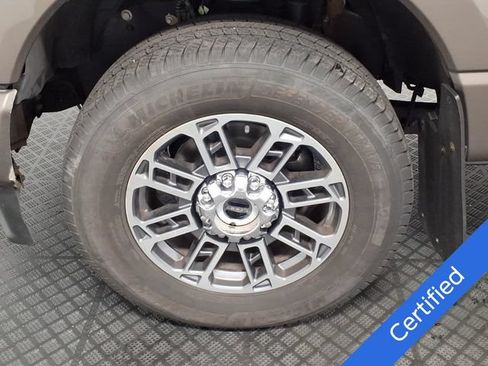 Used 2023 Ford F250 Limited AWD/4WD image 33