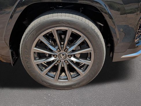 Certified 2026 Lexus LX 700h F Sport AWD/4WD image 7
