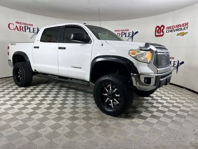 Used 2016 Toyota Tundra SR5 w/ SR5 Upgrade Package