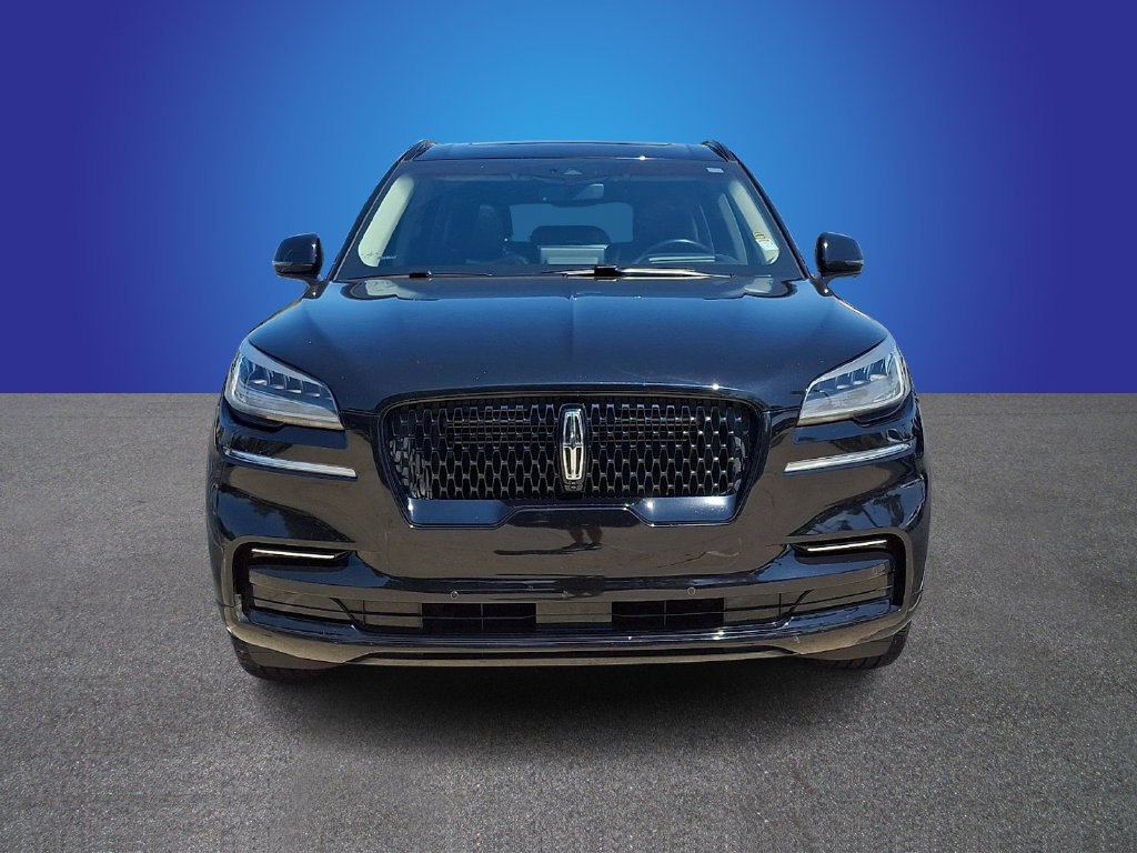 Used 2023 Lincoln Aviator Reserve w/ Equipment Group 201A AWD/4WD image 2