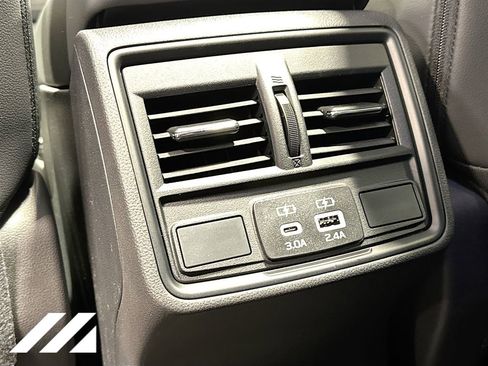 New 2026 Subaru Forester Premium image 25