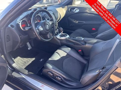 Used 2013 Nissan 370Z Touring image 16