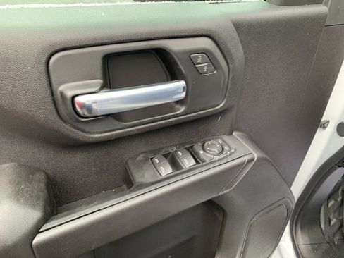 New 2026 GMC Sierra 2500 Pro w/ Convenience Package image 13