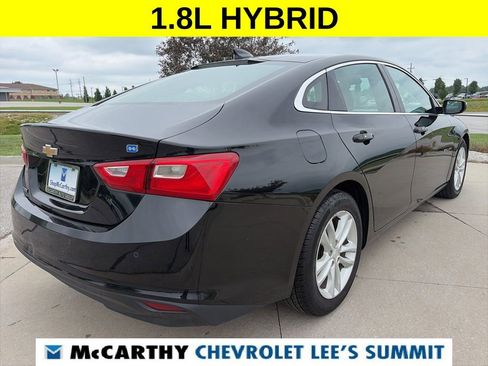 Used 2018 Chevrolet Malibu Hybrid w/ Driver Confidence Package FWD image 14
