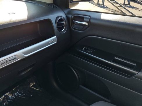 Used 2016 Jeep Compass Sport w/ Power Value Group AWD/4WD image 19