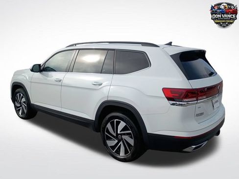 Used 2025 Volkswagen Atlas SE FWD image 3