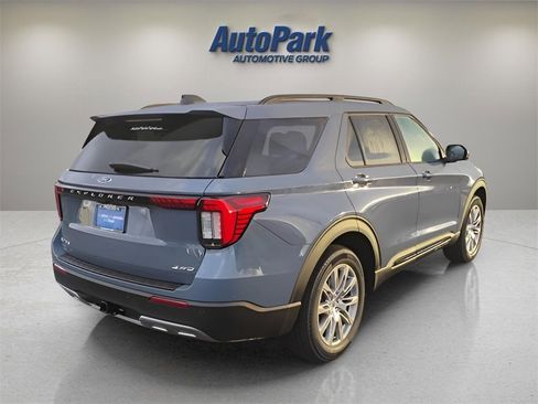 New 2026 Ford Explorer Active image 7