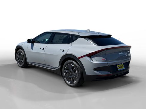 New 2026 Kia EV6 Light RWD image 3