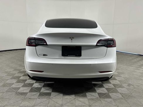 Used 2021 Tesla Model 3 Standard Range Plus image 7