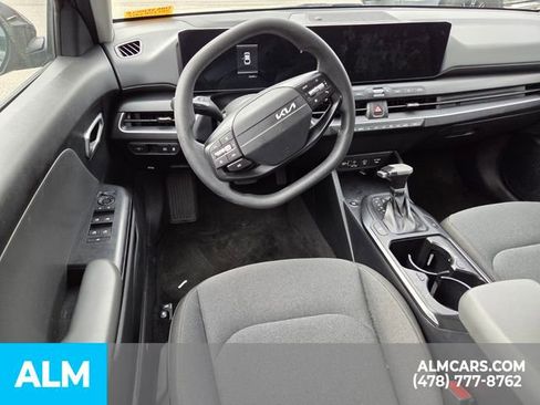 Used 2025 Kia K4 LXS image 18