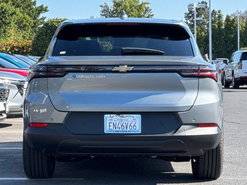 Used 2026 Chevrolet Equinox EV LT w/ Comfort Package AWD/4WD image 6