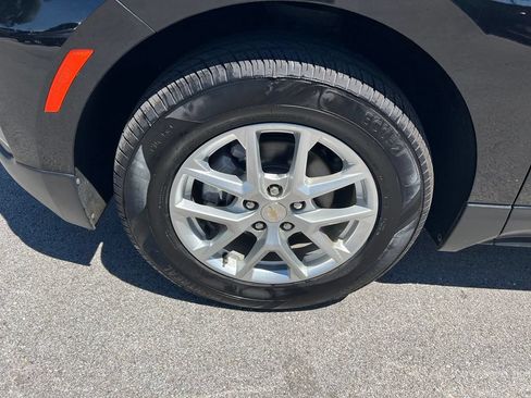 Used 2024 Chevrolet Equinox LT AWD/4WD image 13