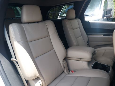 Used 2019 Dodge Durango Citadel w/ Technology Group RWD image 18