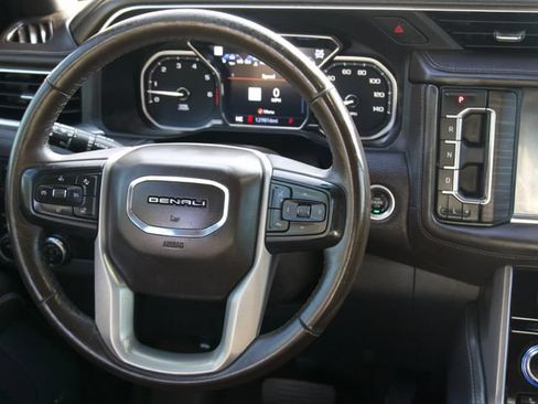 Used 2021 GMC Yukon Denali w/ LPO, Illumination Package AWD/4WD image 14