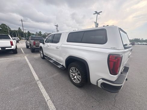 Used 2024 GMC Sierra 1500 Denali w/ Technology Package AWD/4WD image 29