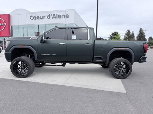 Used 2020 GMC Sierra 2500 Denali w/ Denali Ultimate Package AWD/4WD image 2