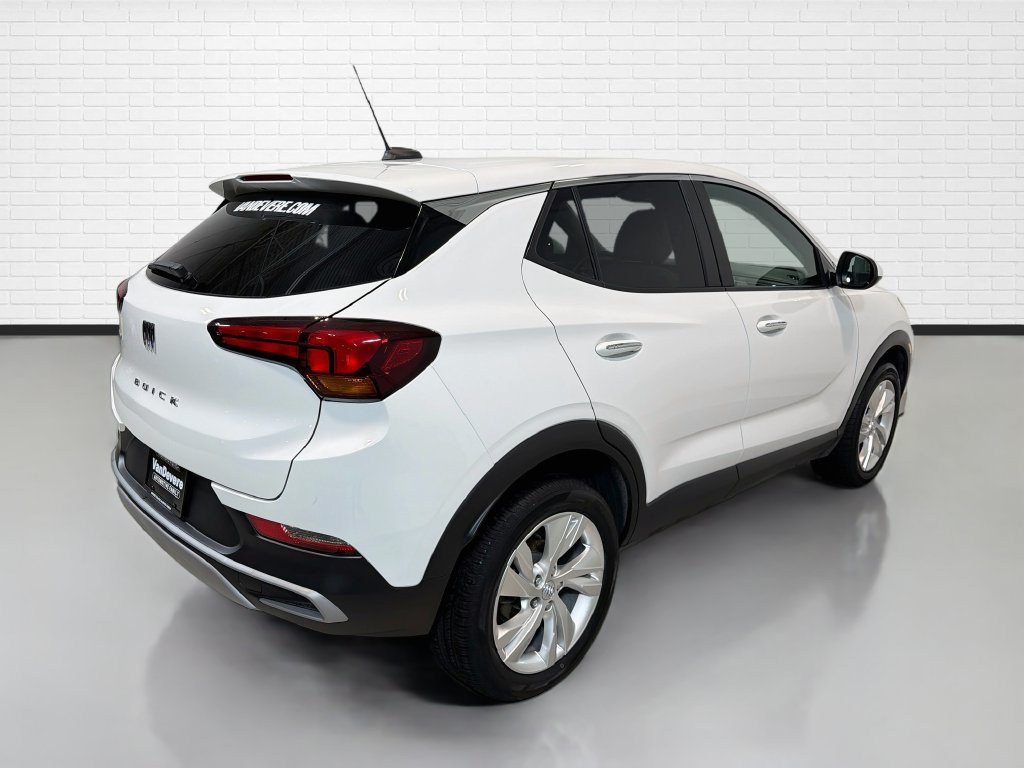 Used 2024 Buick Encore GX Preferred AWD/4WD image 9
