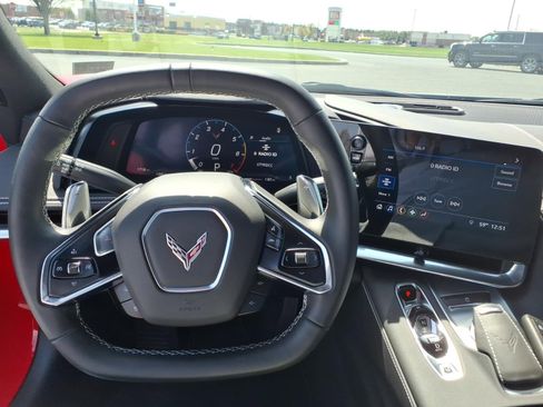 Used 2020 Chevrolet Corvette Stingray Coupe w/ Engine Appearance Package RWD image 24