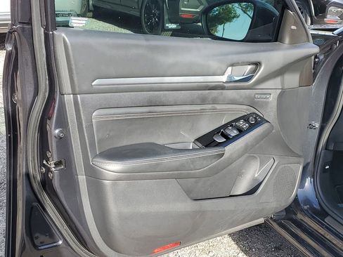 Used 2020 Nissan Altima 2.5 Platinum image 18