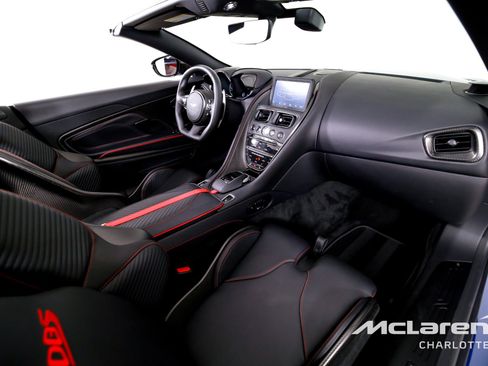 Used 2023 Aston Martin DBS Superleggera Volante image 22