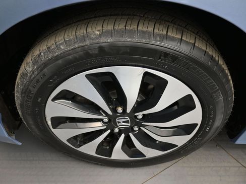 Certified 2017 Honda Accord Touring image 14