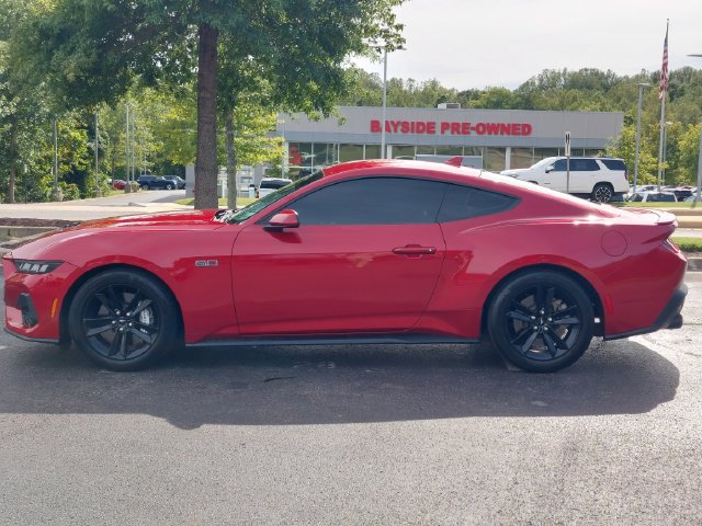Used 2024 Ford Mustang GT RWD image 13