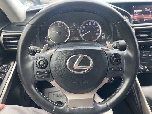 Used 2014 Lexus IS 250 image 28