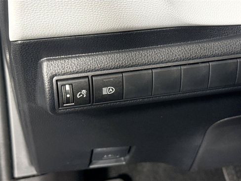 Used 2025 Toyota Corolla XSE FWD image 16