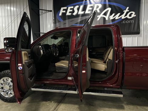 Used 2017 GMC Sierra 2500 Denali w/ Duramax Plus Package image 33