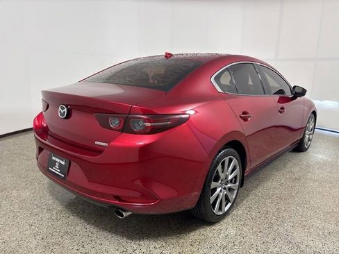 Used 2021 MAZDA MAZDA3 s image 8