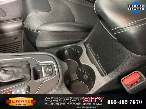 Used 2022 Jeep Cherokee Latitude Lux w/ Sun & Sound Group image 24