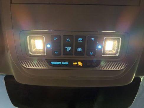 Used 2022 Ford Explorer Limited w/ Limited Technology Package image 45