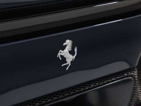 Used 2025 Ferrari 296 GTS image 34