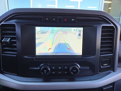 Used 2021 Ford F150 XLT AWD/4WD image 24