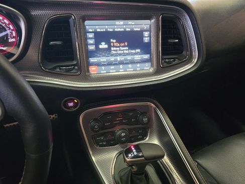 Used 2019 Dodge Challenger SRT Hellcat Redeye RWD image 38
