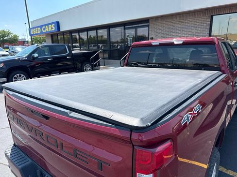 Used 2019 Chevrolet Silverado 1500 Custom w/ Custom Value Package AWD/4WD image 20