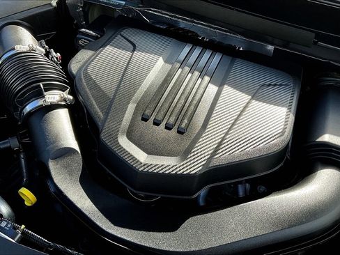 Used 2024 Chevrolet Traverse RS w/ LPO, Floor Liner Package image 35