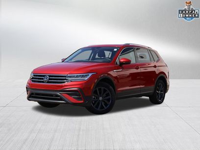 Certified 2023 Volkswagen Tiguan SE w/ Panoramic Sunroof Package