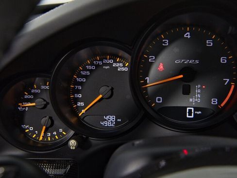 Used 2018 Porsche 911 GT2 RS RWD image 18