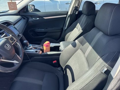 Used 2016 Honda Civic EX image 9