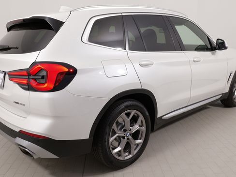 Used 2022 BMW X3 xDrive30i w/ Premium Package 2 image 11