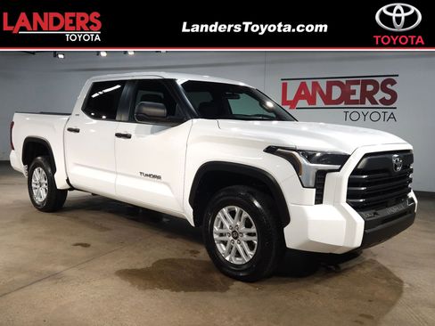 Certified 2025 Toyota Tundra SR5 image 1
