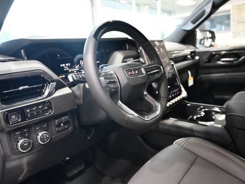 New 2026 GMC Yukon XL Elevation w/ Elevation Premium Package AWD/4WD image 23