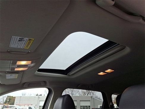 Used 2023 MAZDA CX-9 Touring image 17